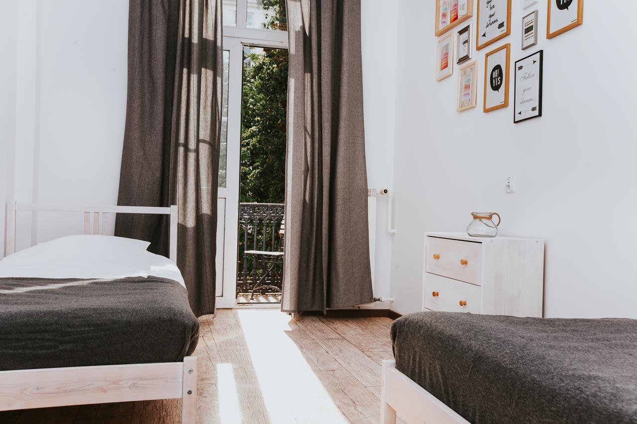 Hotel Erasmus Dorm Varšava Exteriér fotografie