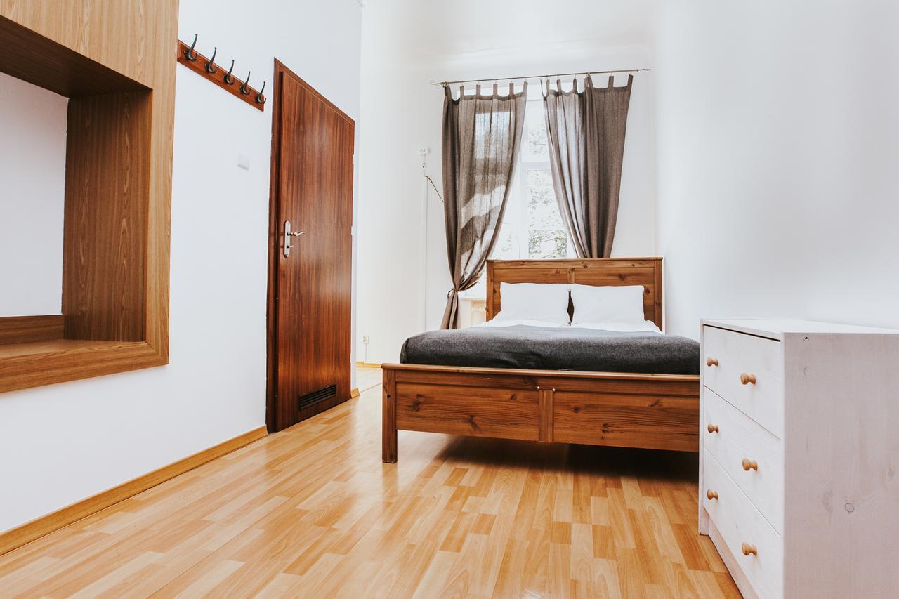 Hotel Erasmus Dorm Varšava Exteriér fotografie